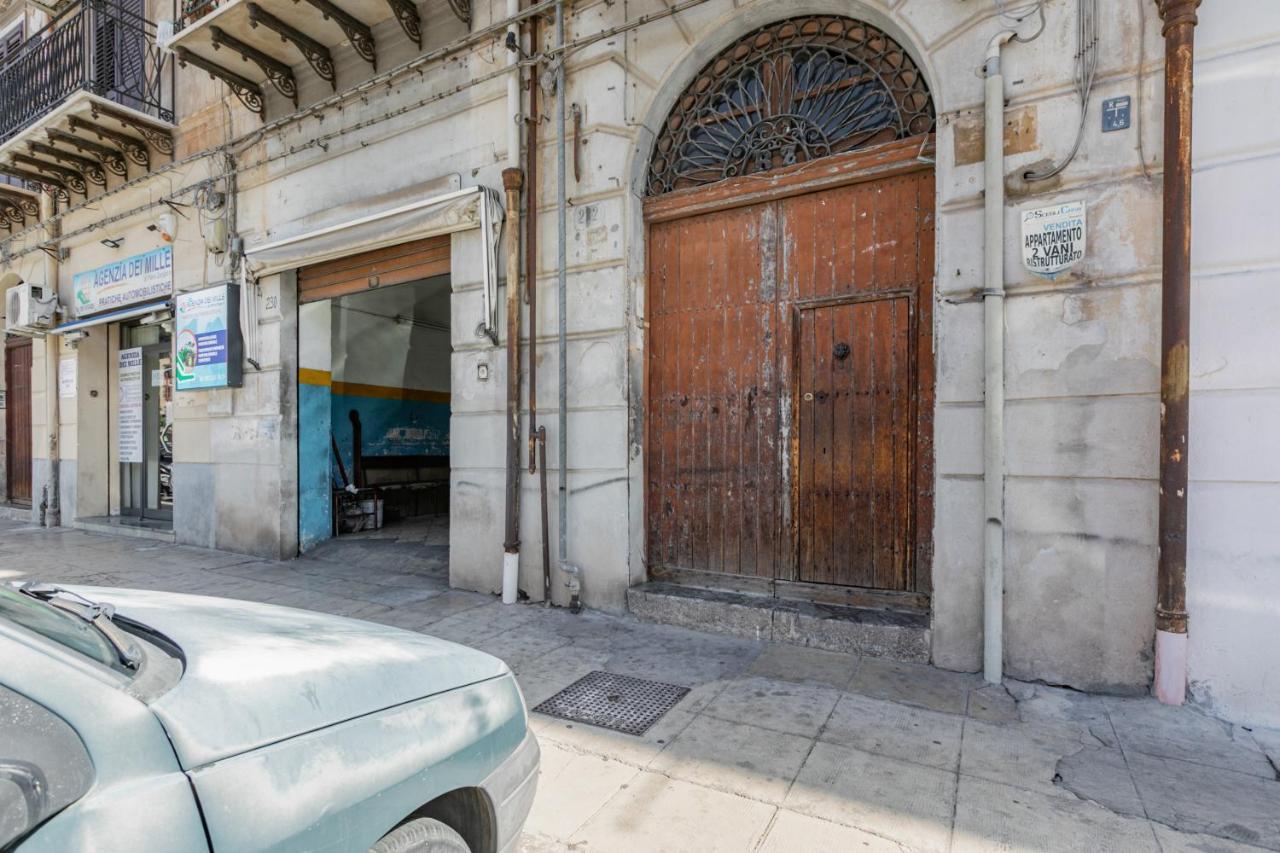 Corso Dei Mille Station Flat With Balcony Daire Palermo Dış mekan fotoğraf